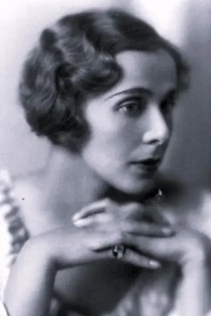Lili Darvas