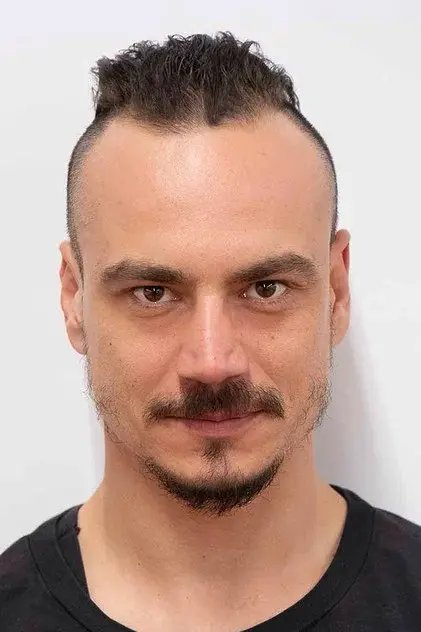 Ulaş Akşit