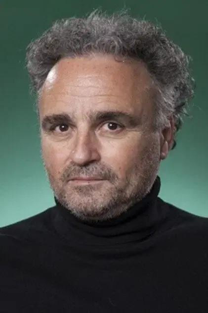 Roumen Gavanozov