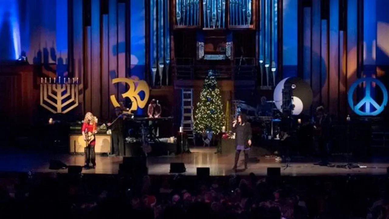 Heart and Friends - Home For The Holidays