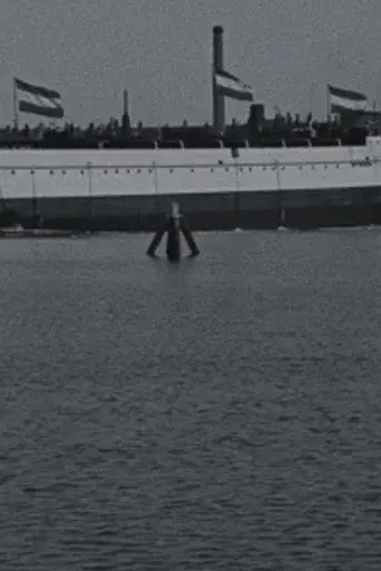 Te water laten van de 'Koningin Regentes' aan de marinewerf, 1900