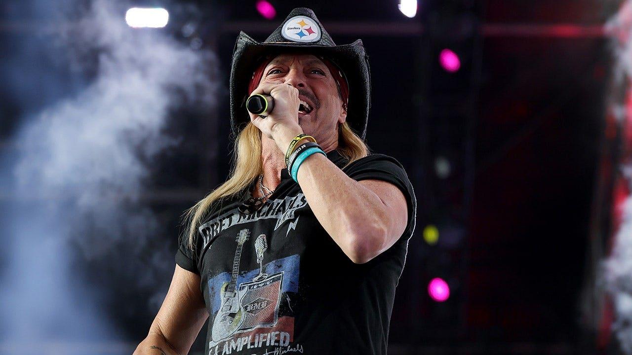 Bret Michaels hospitalized after 7-day medical ordeal left him playing through 'intense' pain